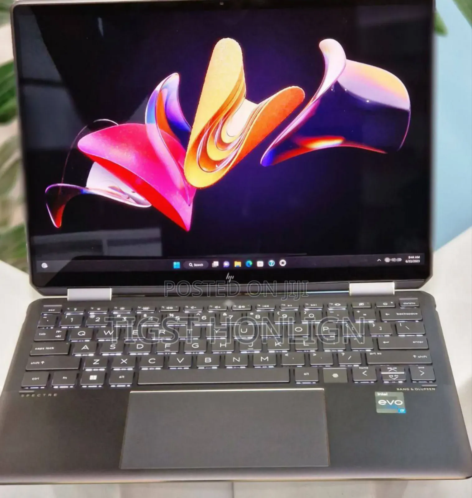 New Laptop HP Spectra 13 16GB Intel Core I7 SSD 1T