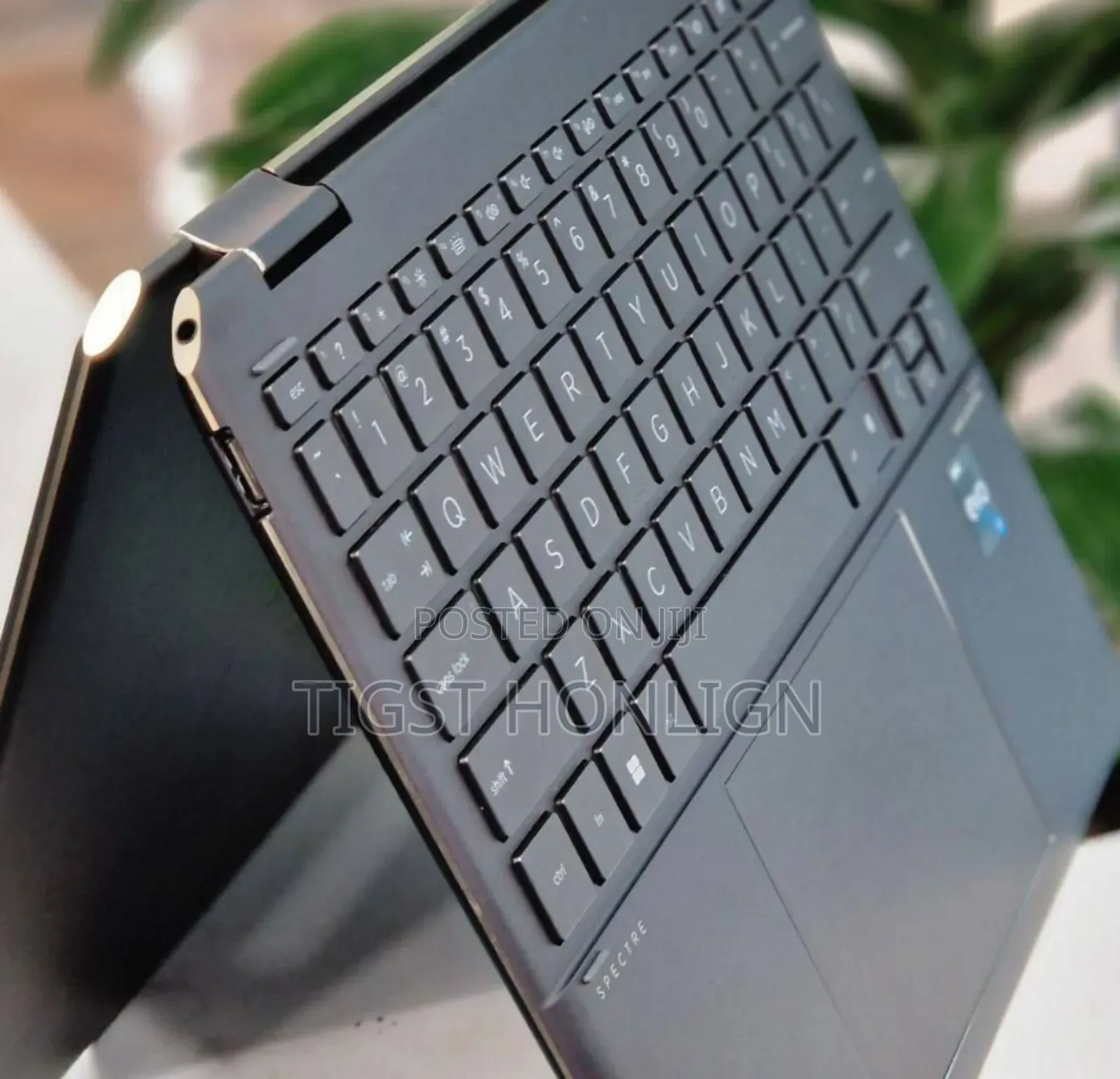 New Laptop HP Spectra 13 16GB Intel Core I7 SSD 1T