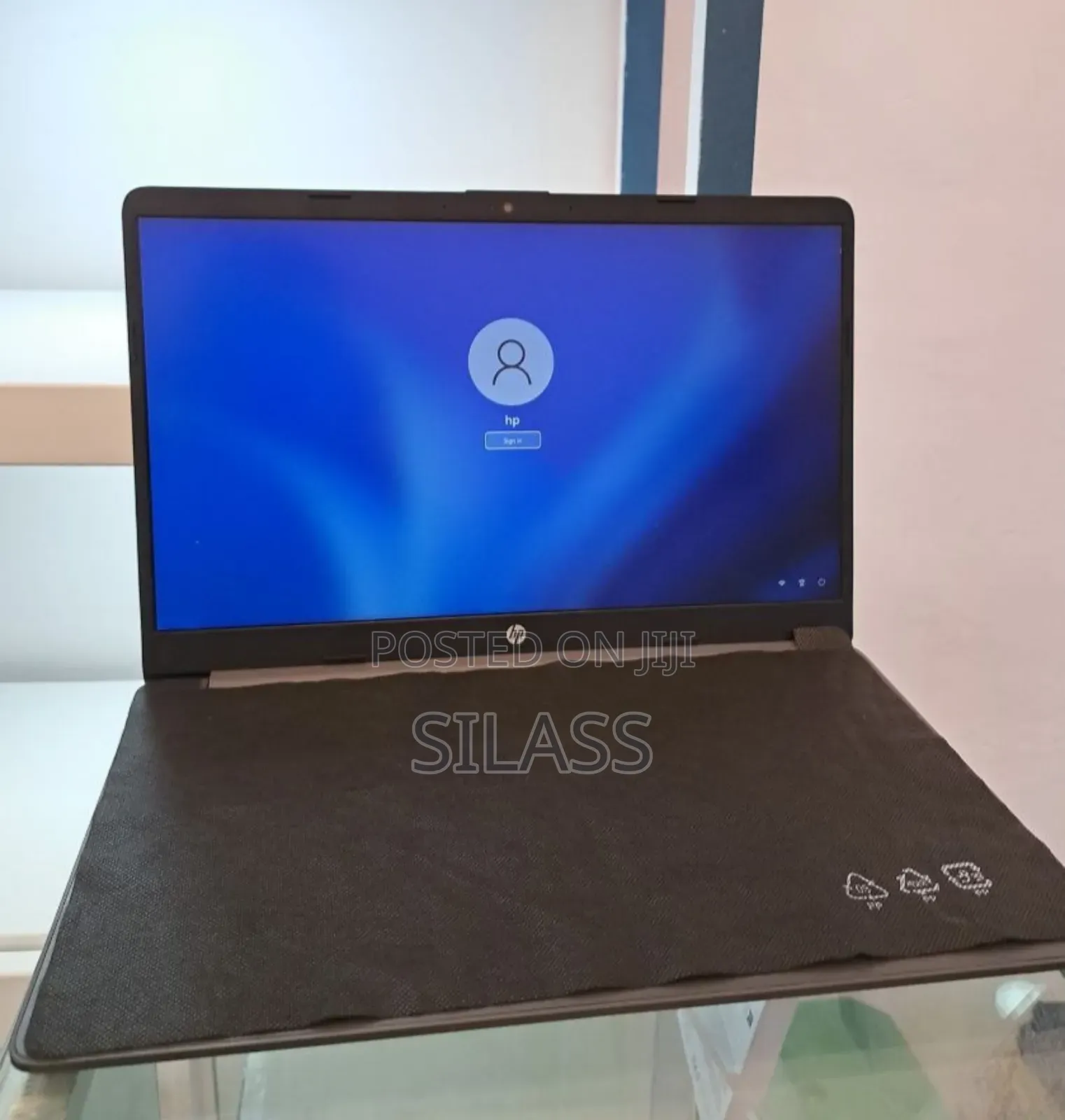 New Laptop HP Stream Notebook 8GB Intel Core I5 SSD 1T