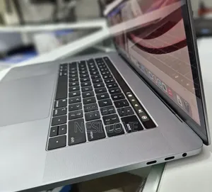 New Laptop Apple MacBook Pro 2019 16GB Intel Core I9 SSD 1T