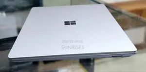 Photo - New Laptop Microsoft Surface Pro 4 8GB Intel Core I7 SSD 512GB