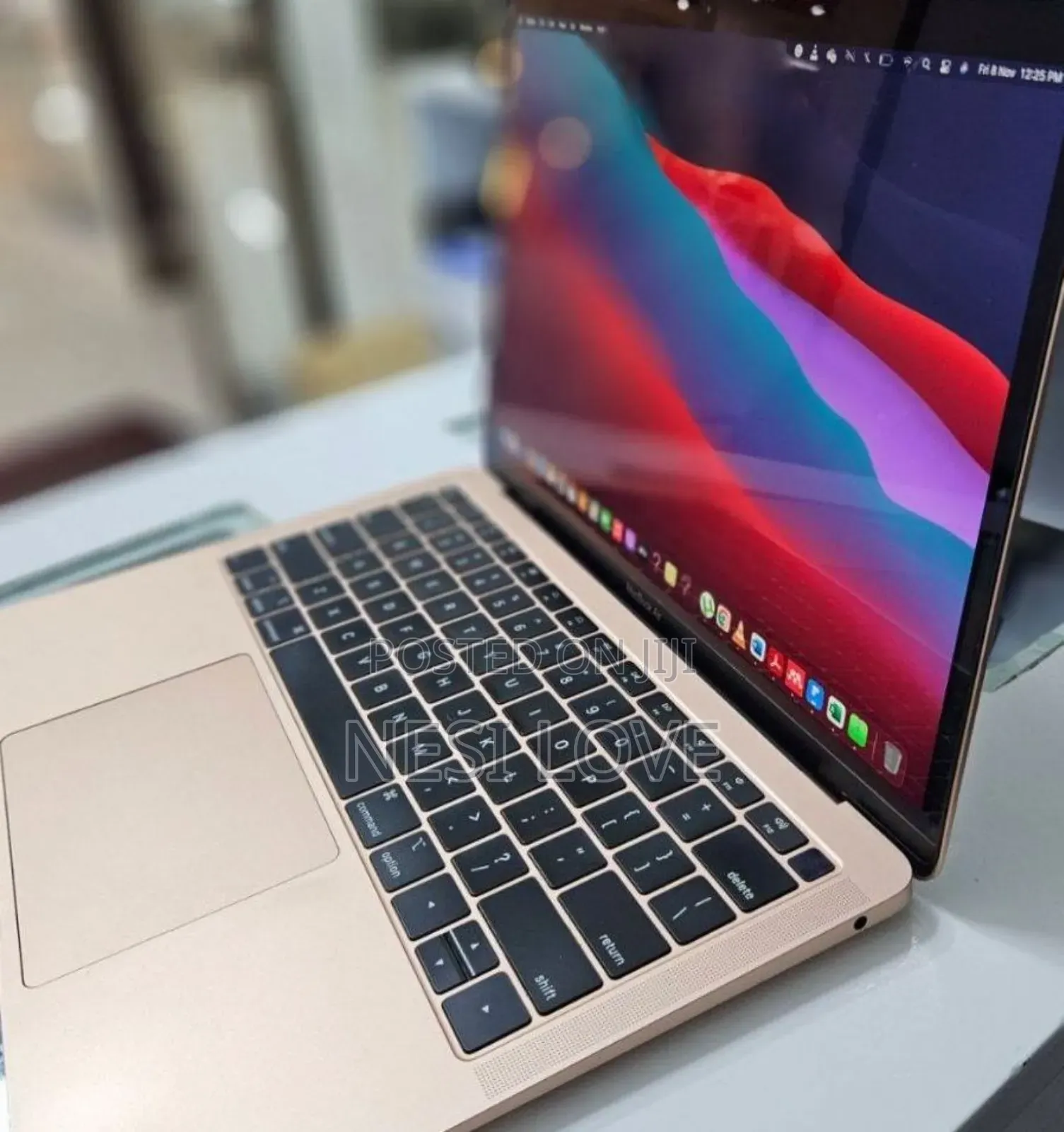 New Laptop Apple MacBook Air 2019 8GB Intel Core I5 SSD 256GB