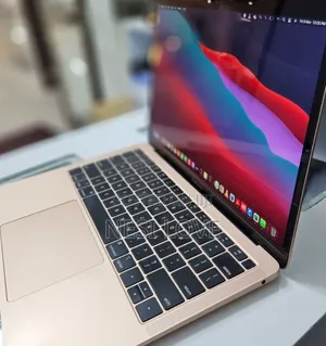 New Laptop Apple MacBook Air 2019 8GB Intel Core I5 SSD 256GB