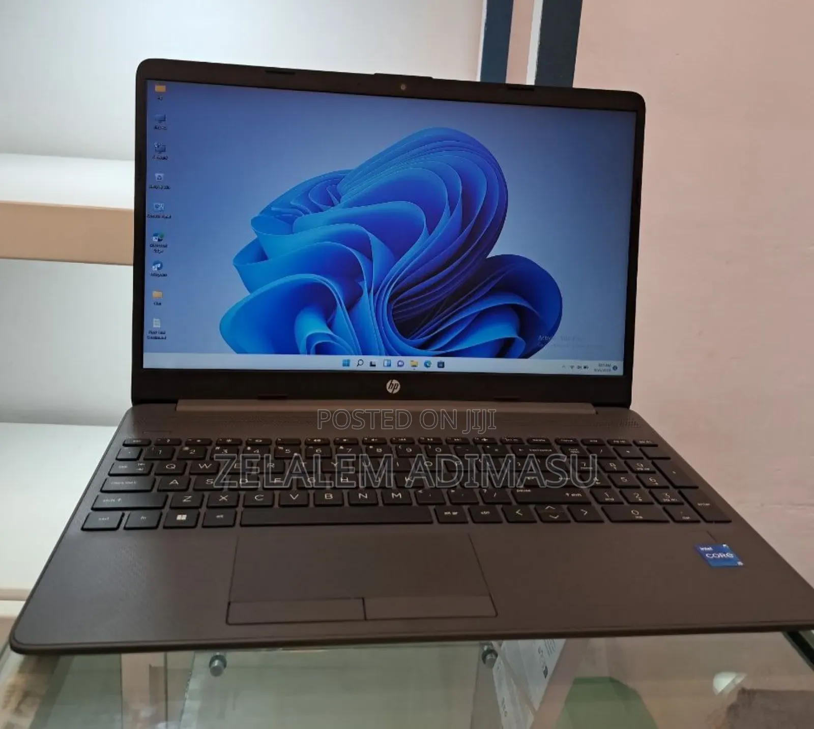 New Laptop HP Stream Notebook 8GB Intel Core I5 SSD 1T