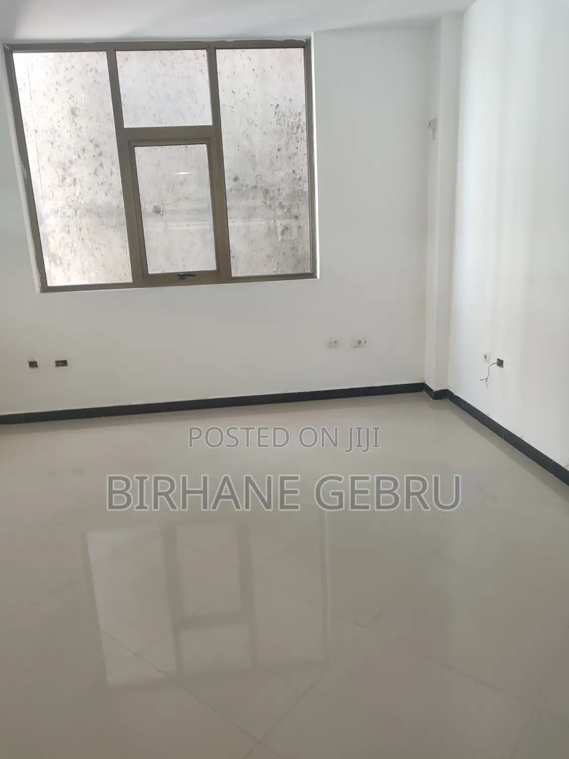Luxury Apartiment Rent for Office