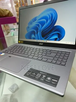 New Laptop Acer Aspire 5 16GB Intel Core I7 SSD 512GB