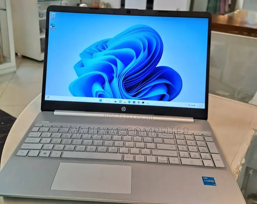 New Laptop HP Stream Notebook 16GB Intel Core I3 SSD 256GB