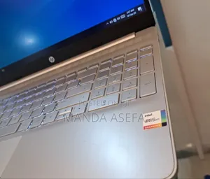 New Laptop HP Stream Notebook 8GB Intel Core I5 SSD 256GB