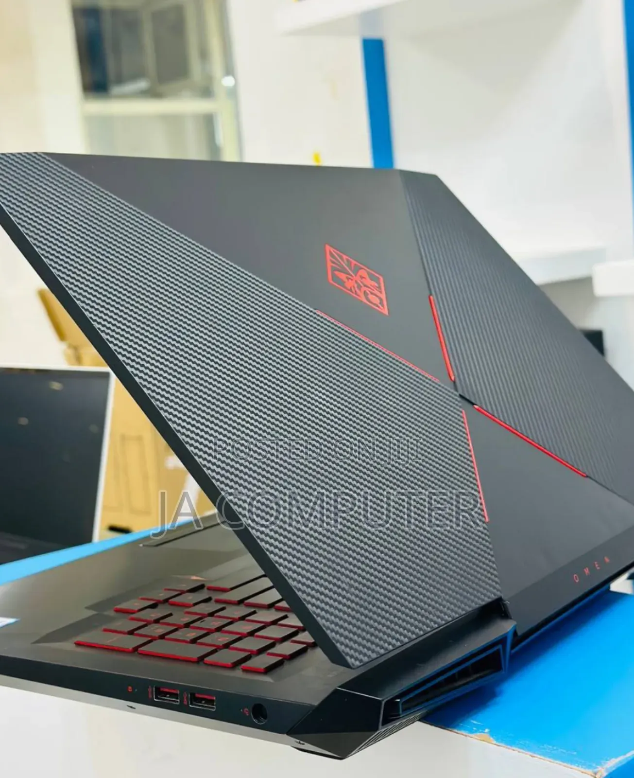 New Laptop HP Omen X 32GB Intel Core I7 SSHD (Hybrid) 1.5T