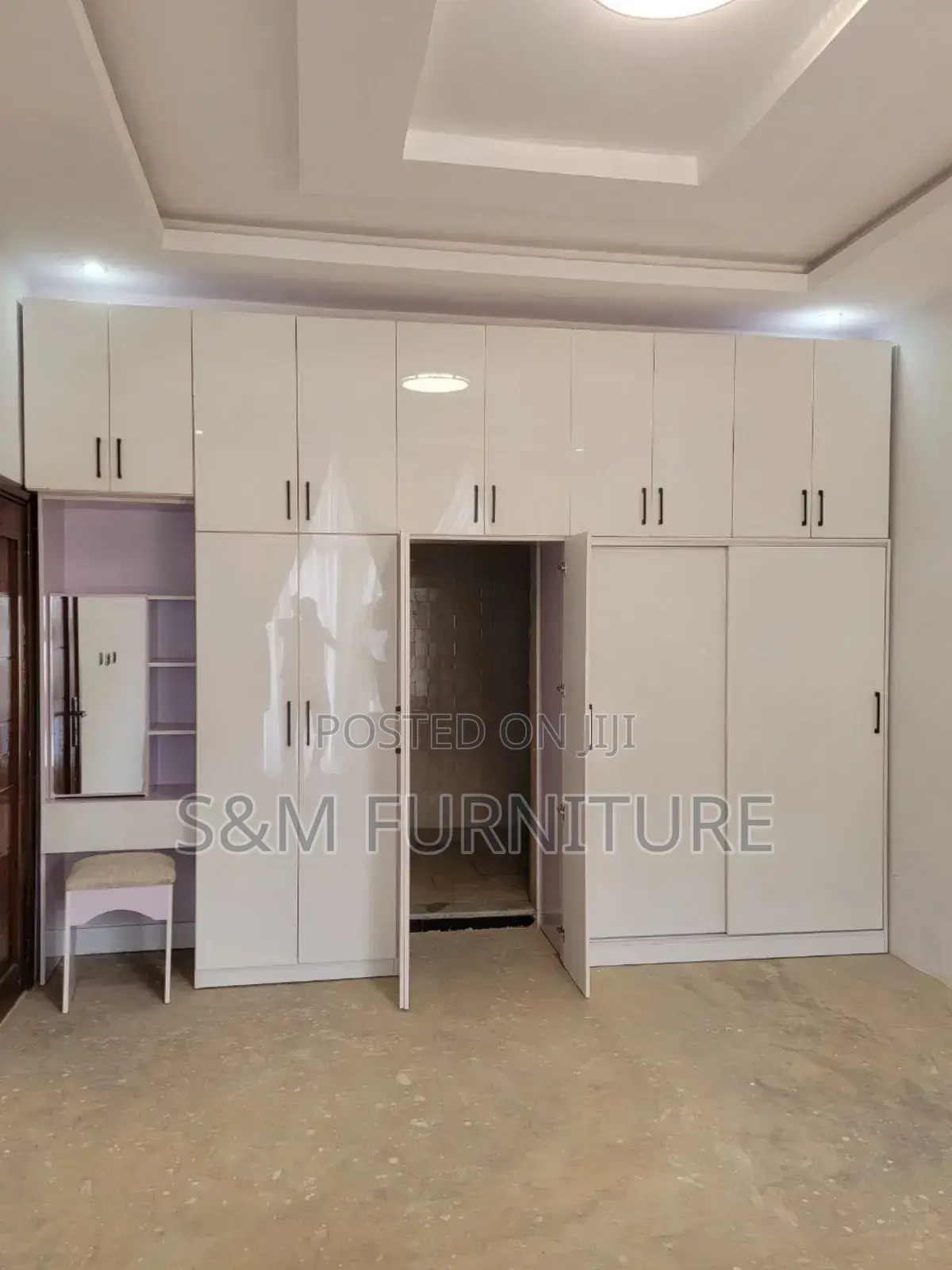 Alluring Wardrobes for Your Bedroom.