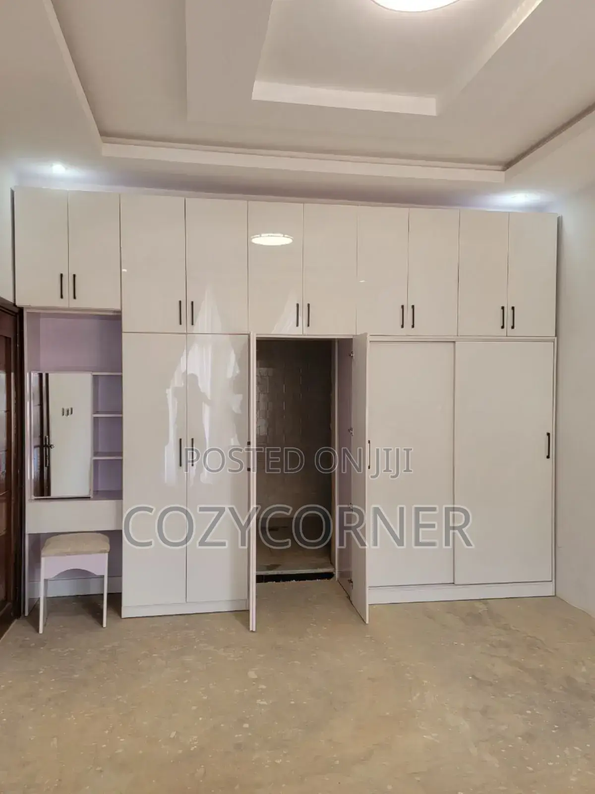 Alluring Wardrobes for Your Bedroom. ቁምሳጥን በካሬ