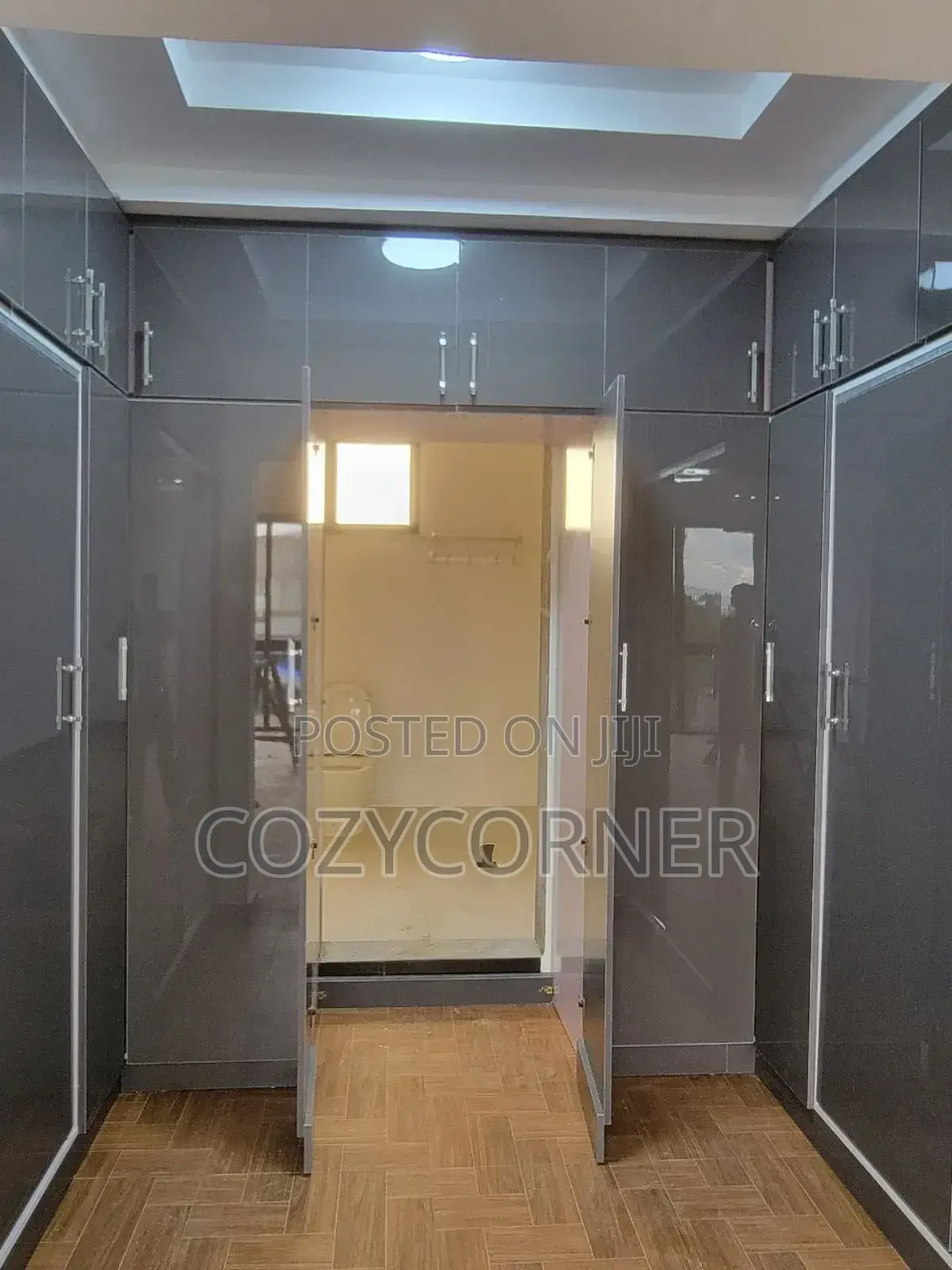 Breathtaking Wardrobes Crafted Professionally.