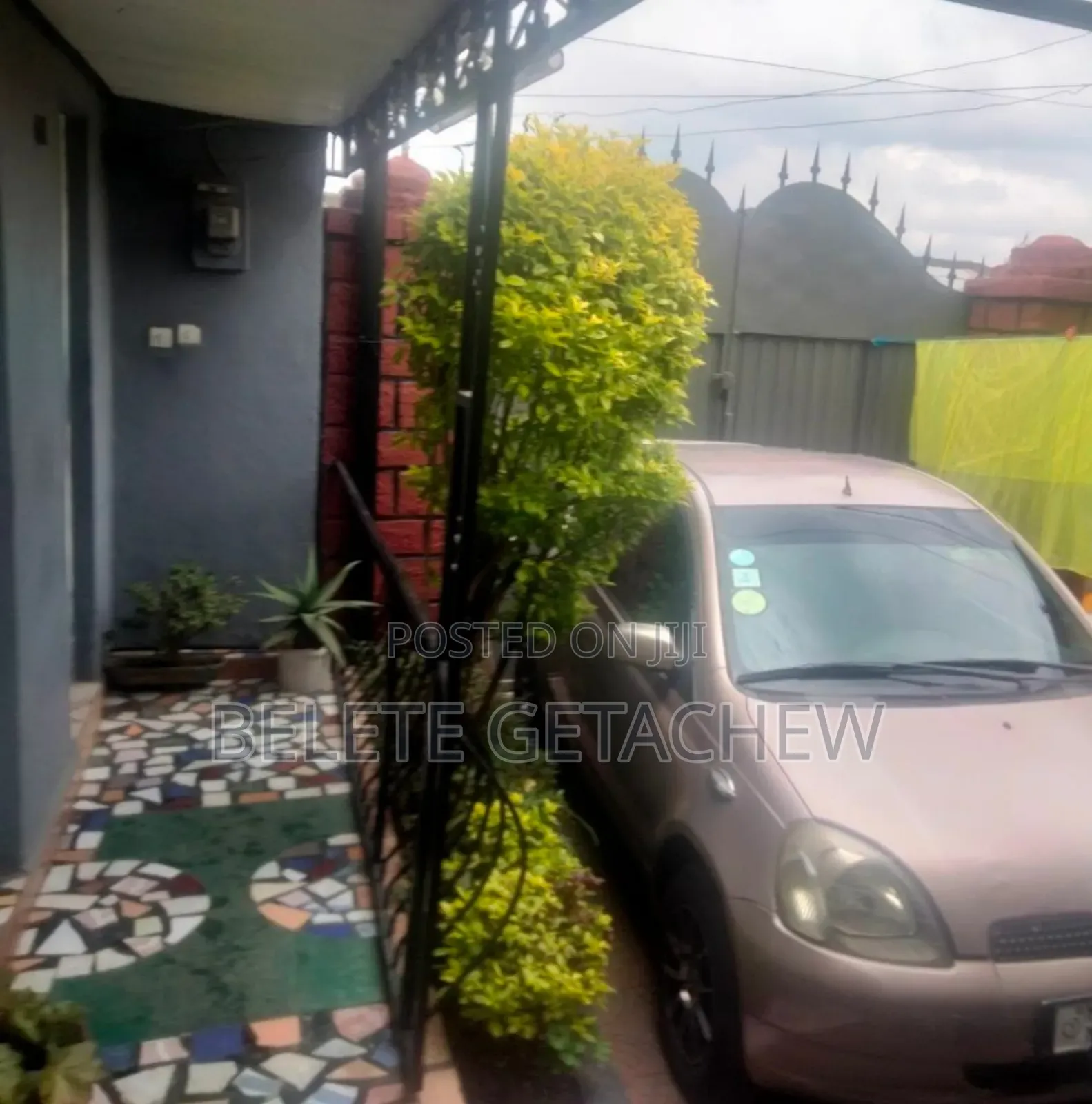 3bdrm Villa in Gerji, L-Shape Villa, Bole for sale