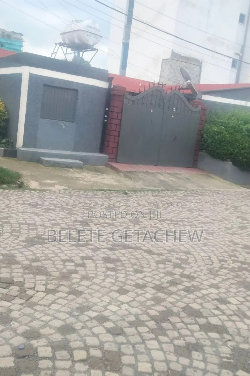 3bdrm Villa in Gerji, L-Shape Villa, Bole for sale