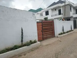 Furnished 4bdrm Apartment in Yeka for sale