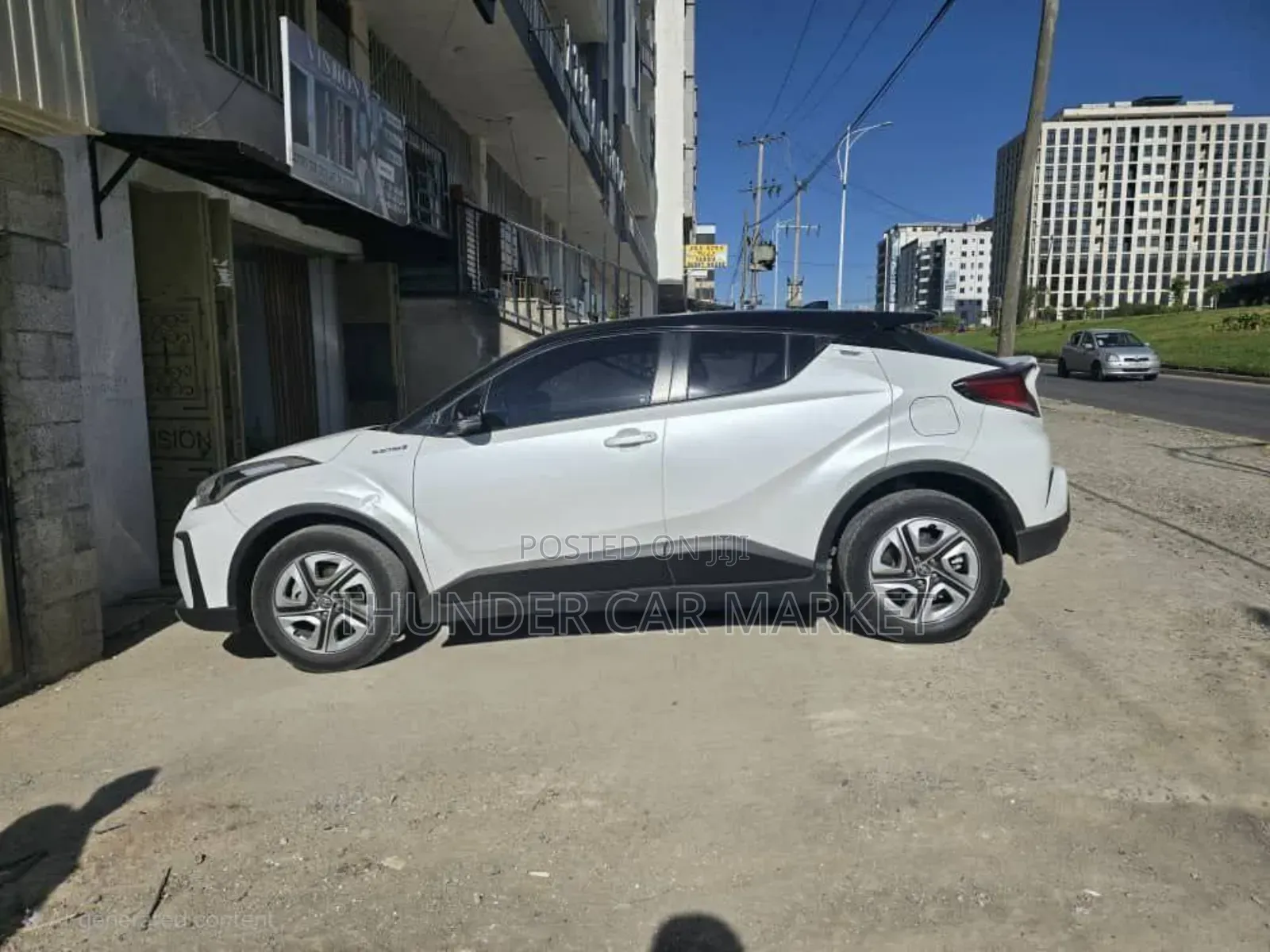 Toyota C-HR 2022 White