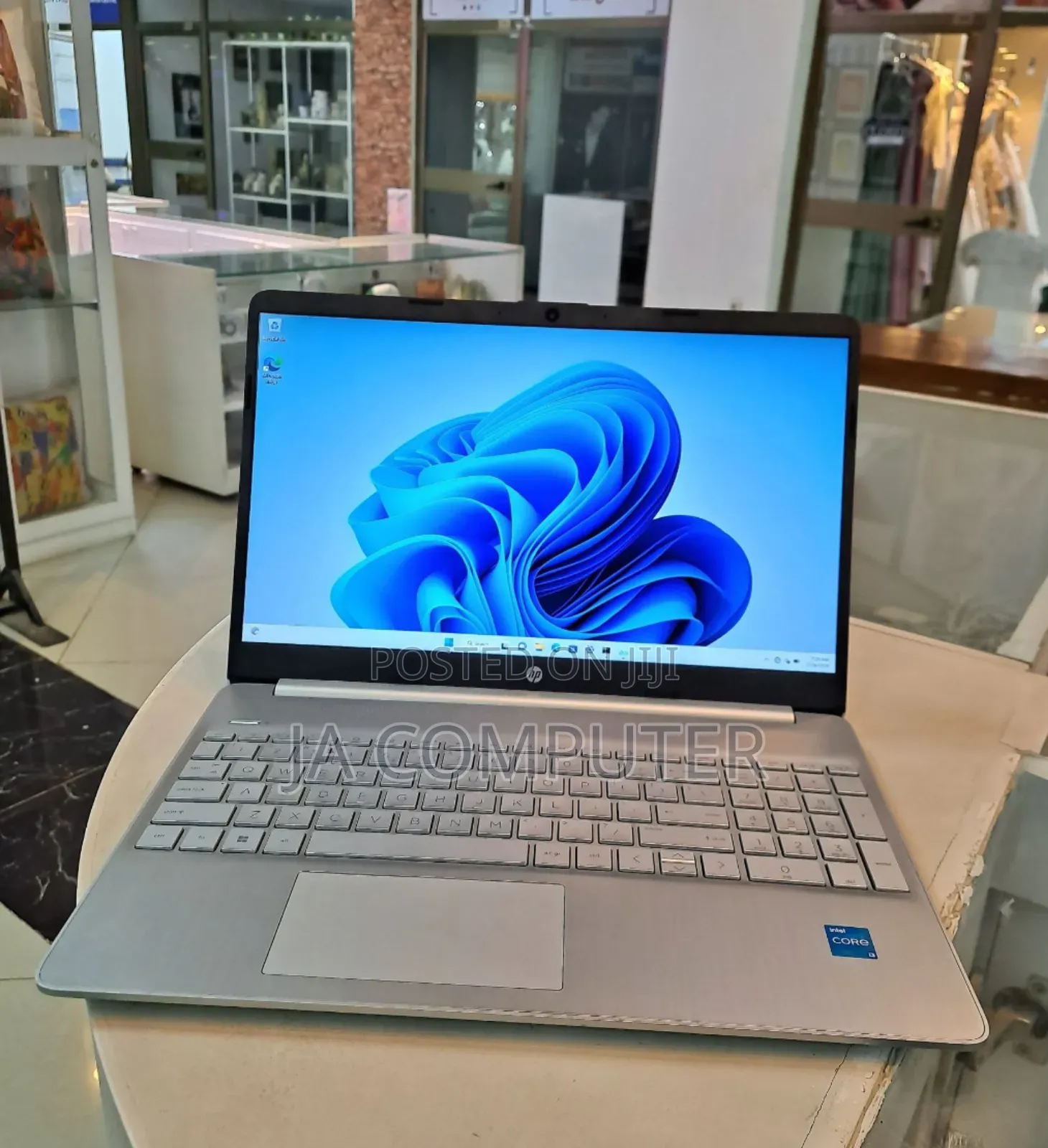 New Laptop HP Stream Notebook 16GB Intel Core I3 SSD 256GB