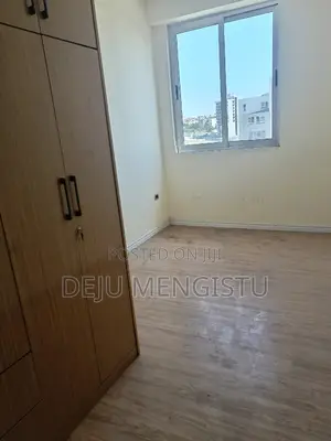 2bdrm Apartment in ሰባ ሁለት, Bole for rent