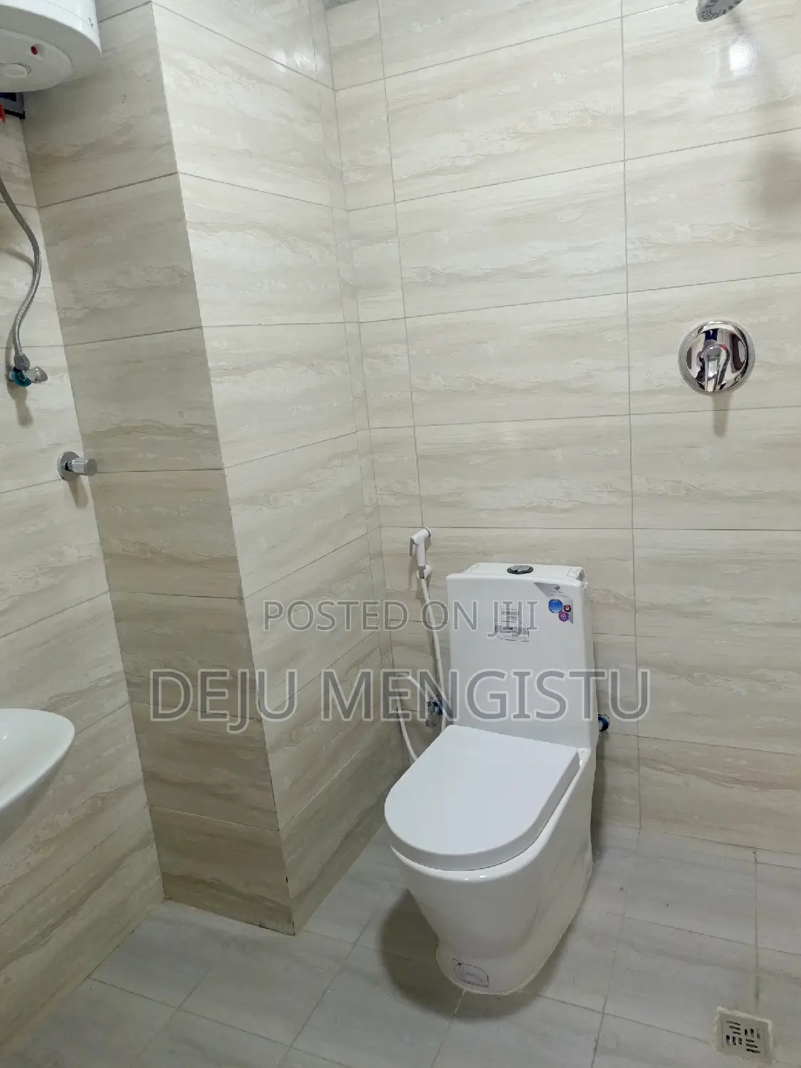 2bdrm Apartment in ሰባ ሁለት, Bole for rent