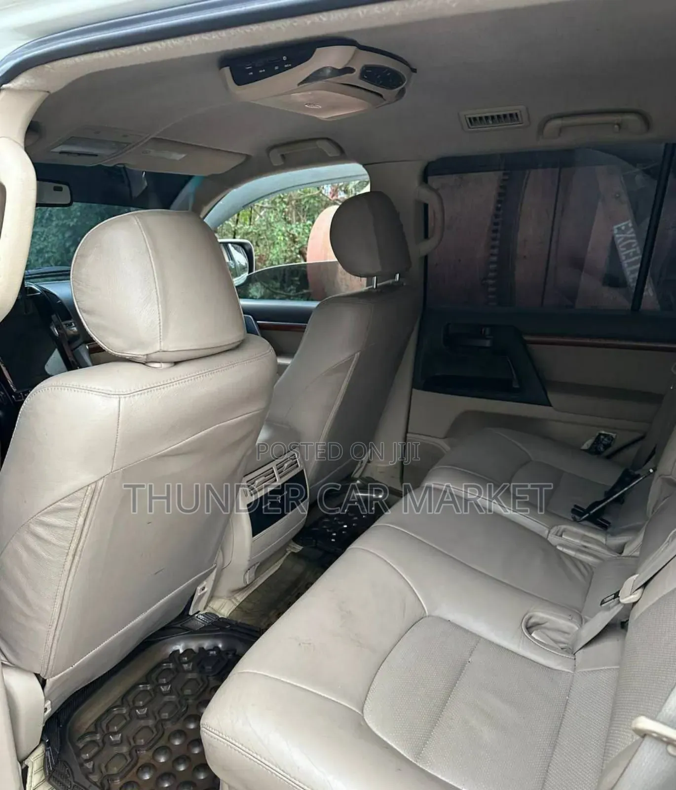 Toyota Land Cruiser 2012 White