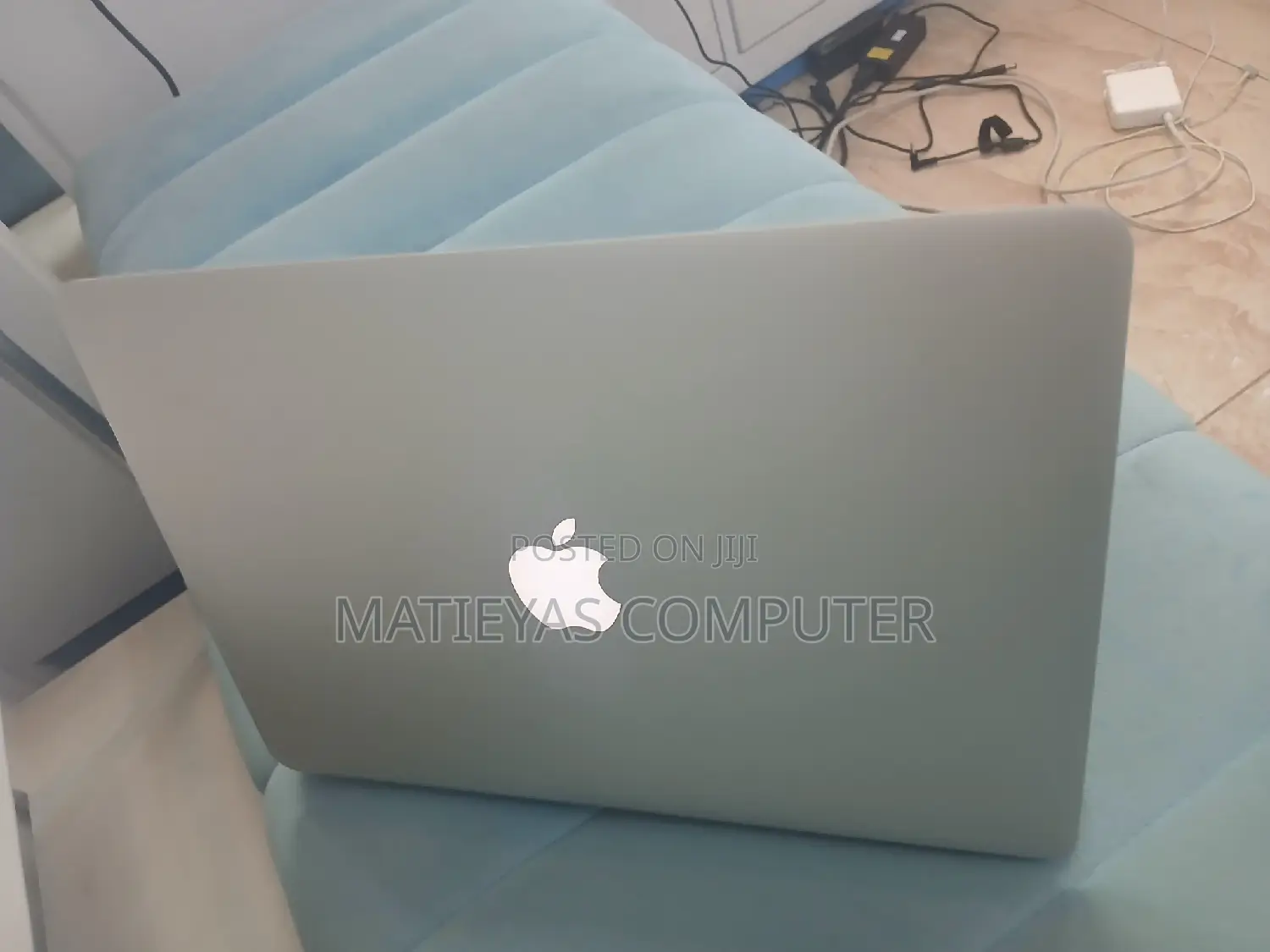 New Laptop Apple MacBook Air 2015 8GB Intel Core I5 SSD 128GB