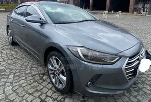 Hyundai Avante 2017 Silver