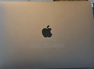 New Laptop Apple MacBook Pro 2020 M1 8GB Apple M1 Pro SSD 256GB