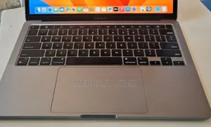 New Laptop Apple MacBook Pro 2020 M1 8GB Apple M1 Pro SSD 256GB