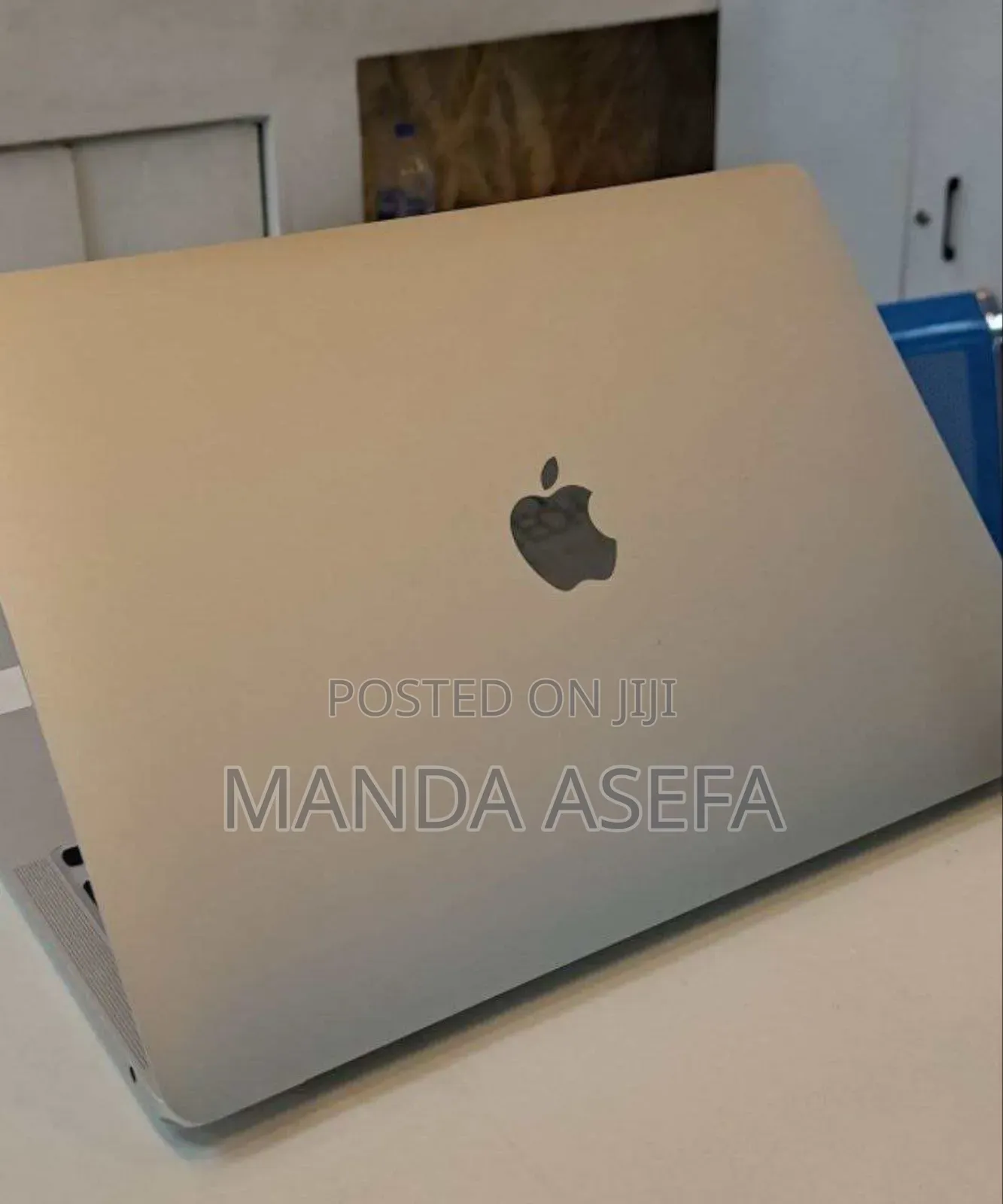 New Laptop Apple MacBook Pro M1 8GB Apple M1 SSD 256GB