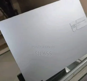 New Laptop Asus VivoBook 15 X505BA 16GB AMD Ryzen 7 SSD 1T