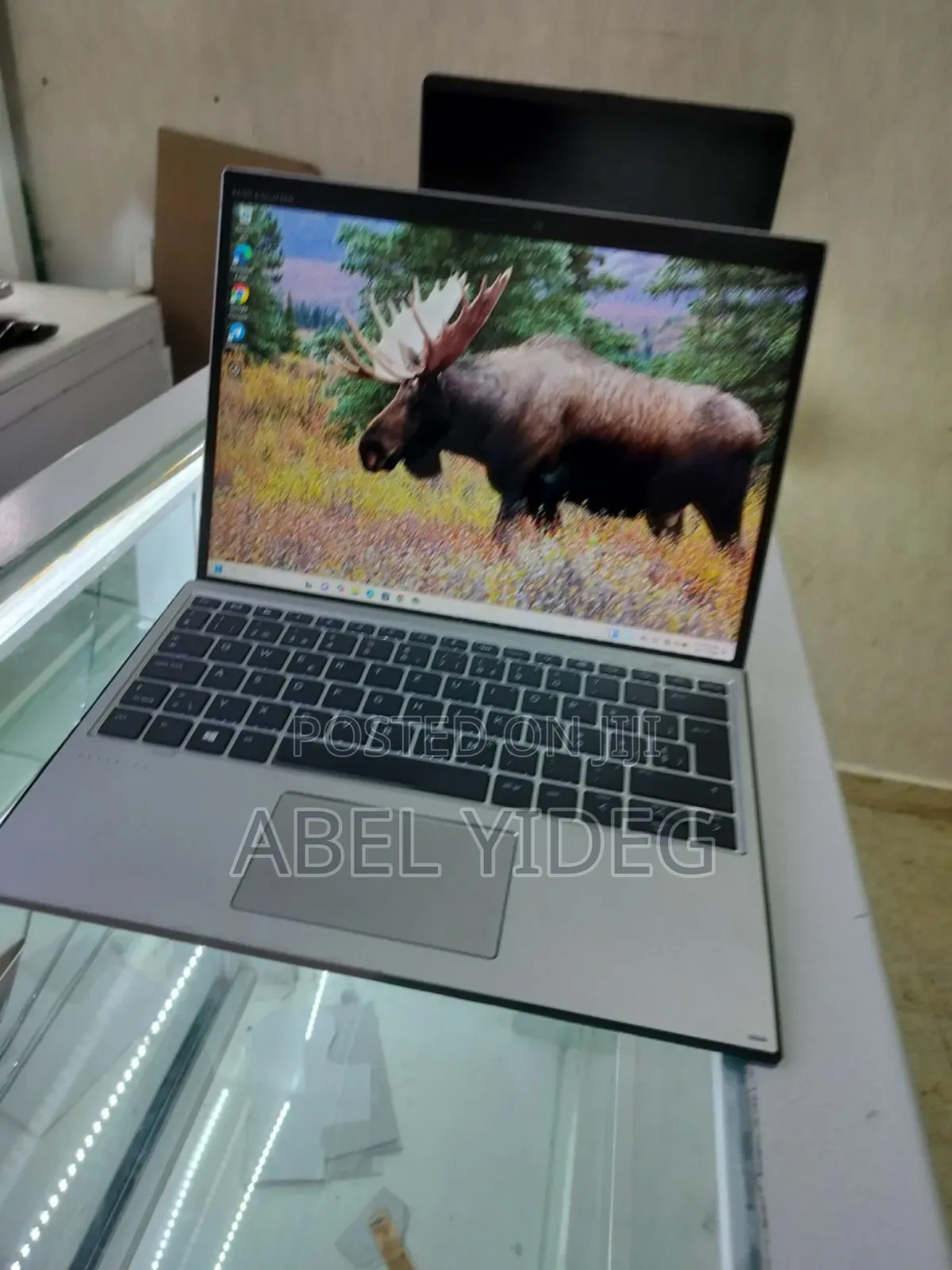 New Laptop HP Elite X2 1011 G1 8GB Intel Core I5 SSD 256GB