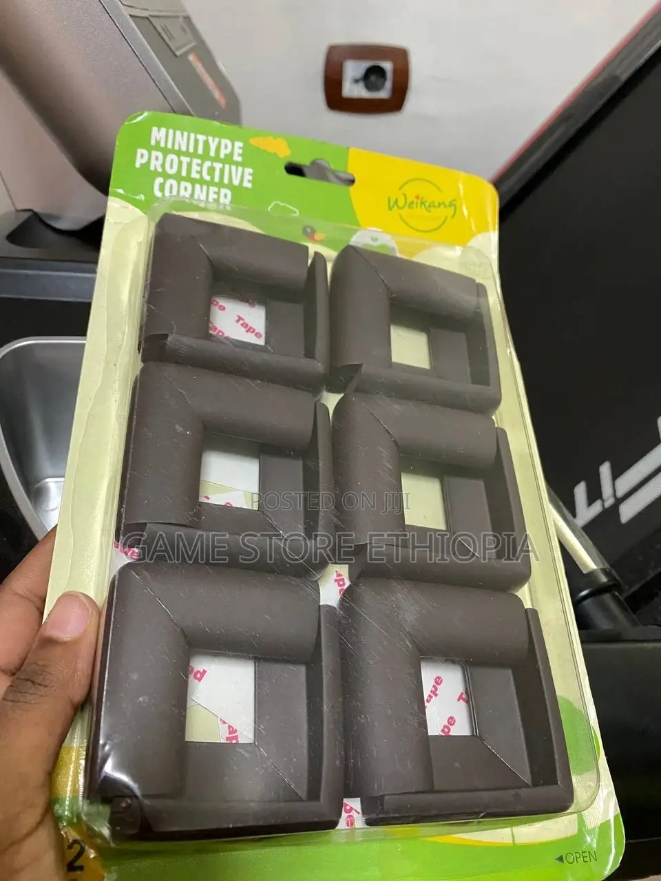 የልጆች ጠላት ጠርዝ ነው! Baby Proof Corner Protector Call