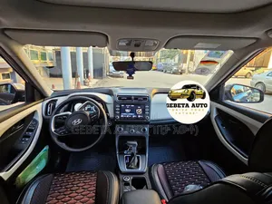 Hyundai Creta 2023 Silver