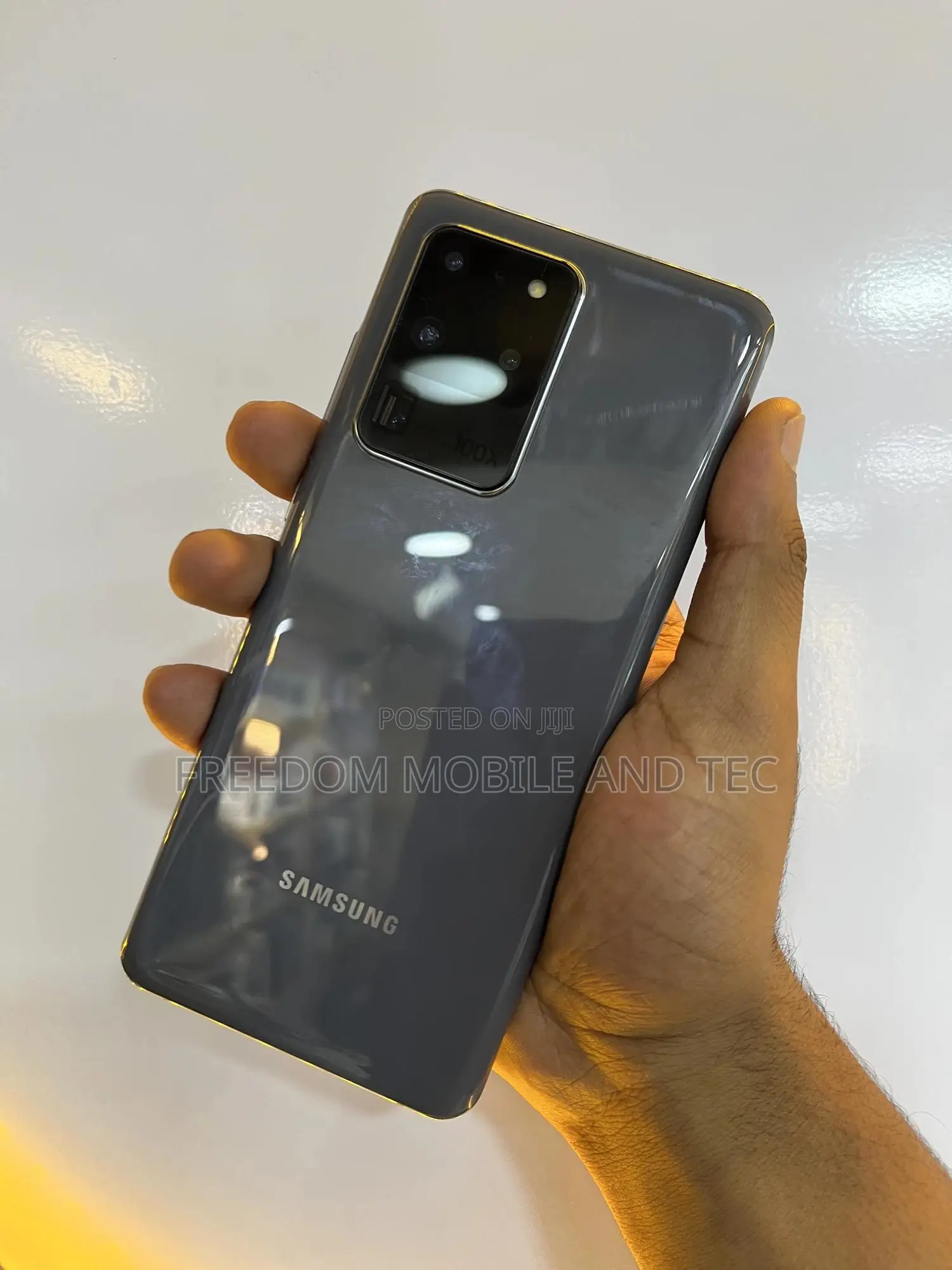 New Samsung Galaxy S20 Ultra 5G 256 GB