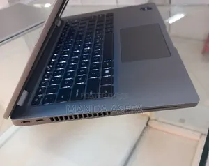 New Laptop Dell 16GB Intel Core I5 SSD 512GB