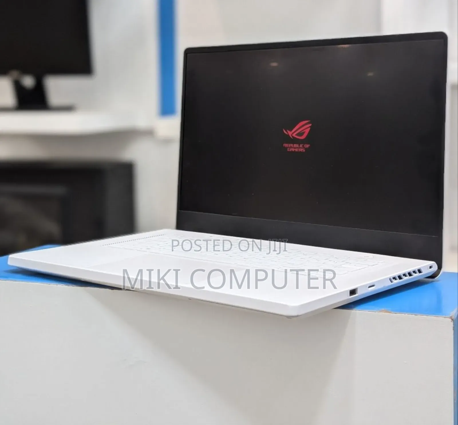 New Laptop Asus ROG Zephyrus G15 16GB AMD Ryzen 9 SSD 1T