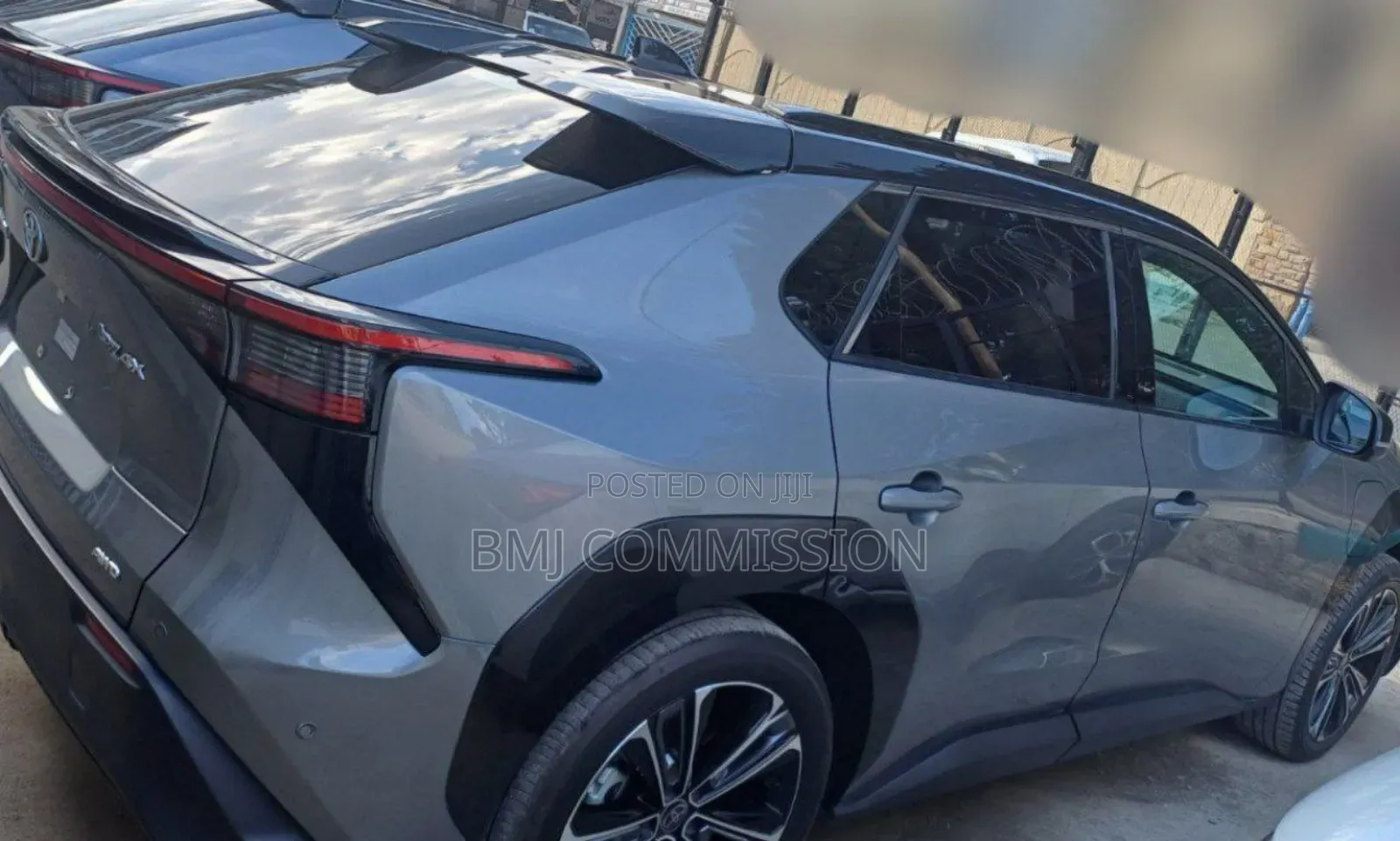 New Toyota bZ4X 71.4 kWh AWD 2023 Gray