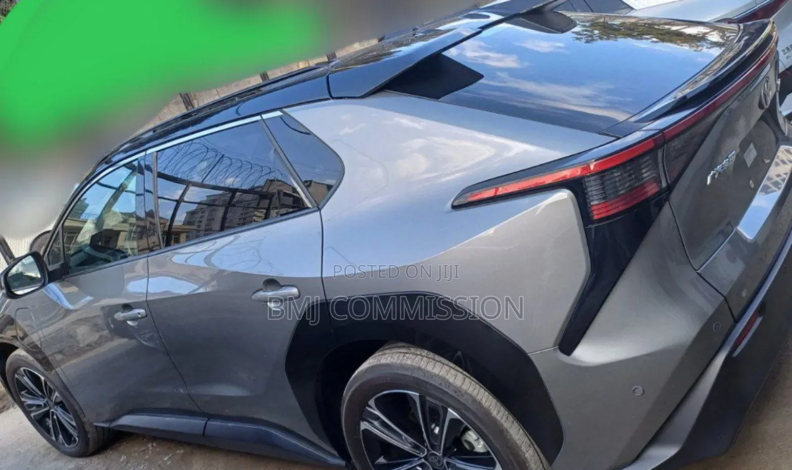 New Toyota bZ4X 71.4 kWh AWD 2023 Gray