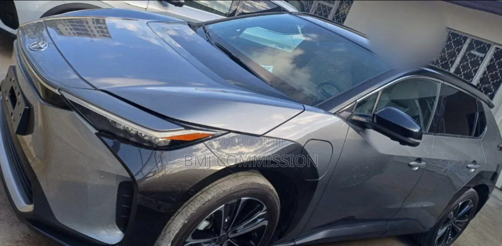 New Toyota bZ4X 71.4 kWh AWD 2023 Gray