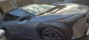 New Toyota bZ4X 71.4 kWh AWD 2023 Gray