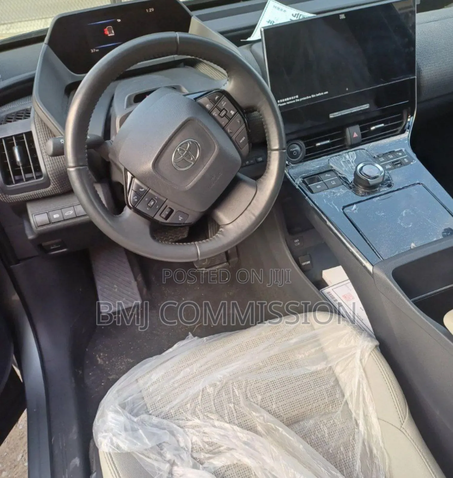 New Toyota bZ4X 71.4 kWh AWD 2023 Gray