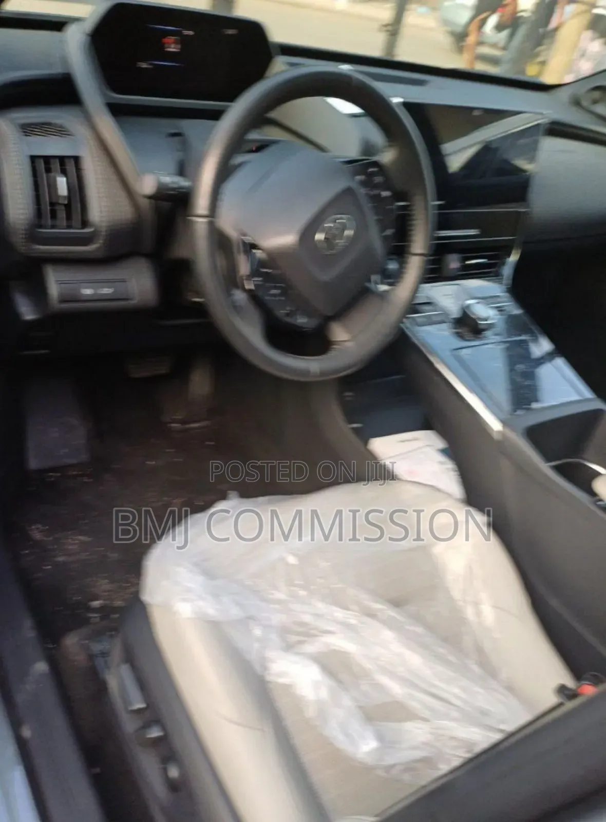 New Toyota bZ4X 71.4 kWh AWD 2023 Gray