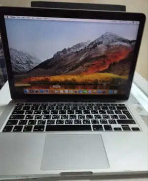 Photo - New Laptop Apple MacBook Pro 2015 8GB Intel Core I5 SSD 256GB