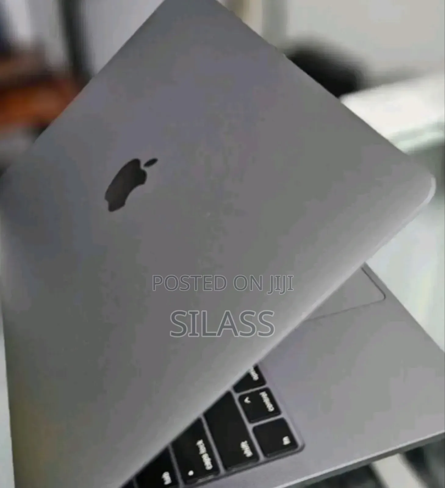 New Laptop Apple MacBook Pro 2019 8GB Intel Core I5 SSD 256GB