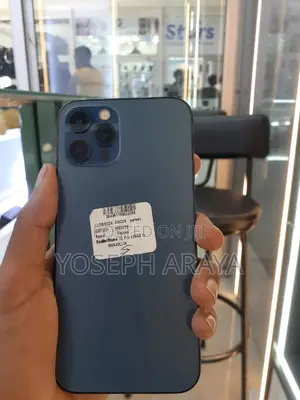 Photo - Apple iPhone 12 Pro 128 GB Blue