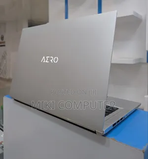 New Laptop Gigabyte AERO 15 16GB Intel Core I7 SSD 1T