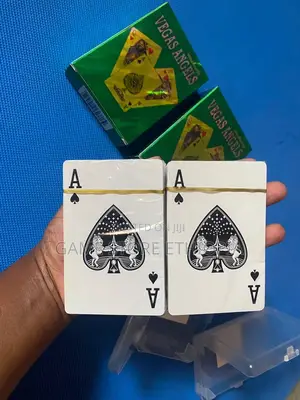 የፕላስቲክ ፤ የሚታጠብ ካርታ Plastic Playing Cards Call