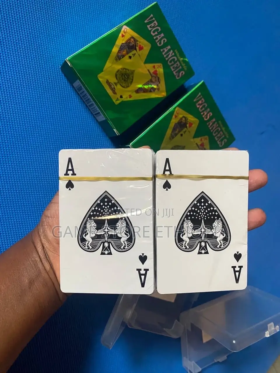የፕላስቲክ ፤ የሚታጠብ ካርታ Plastic Playing Cards Call