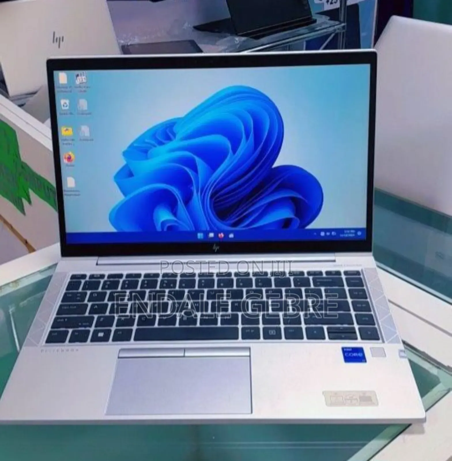 New Laptop HP EliteBook 840 G8 16GB Intel Core I7 SSD 1T