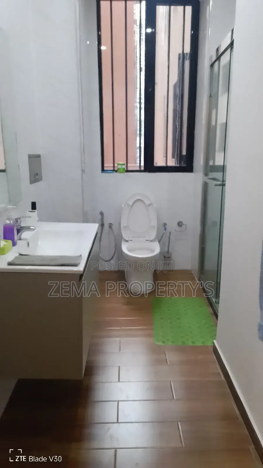 Furnished 3bdrm Apartment in Bole for rent